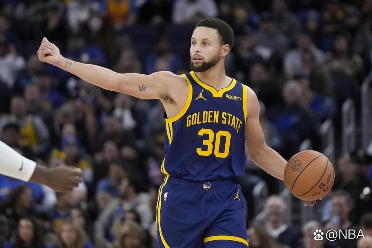 LPL 精彩回放： Flandre 塞特悠闲地用一拳偷走了 Dragon