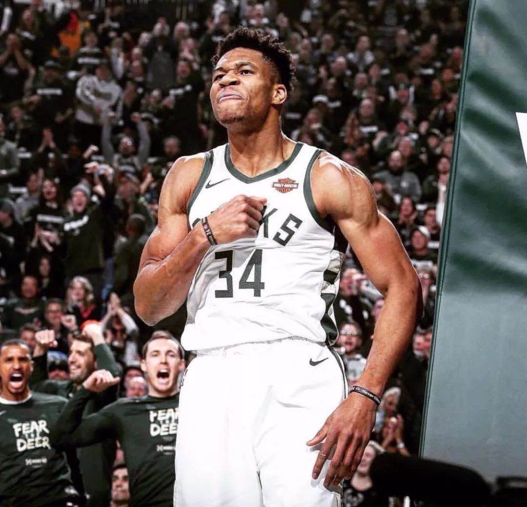 【日职】欧力士投打全开 九里亚莲完封、福永奖首轰助球队大胜乐天｜日本职棒